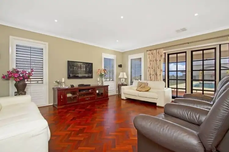 Third view of Homely house listing, 8 Nottinghill Rise, Sunbury VIC 3429