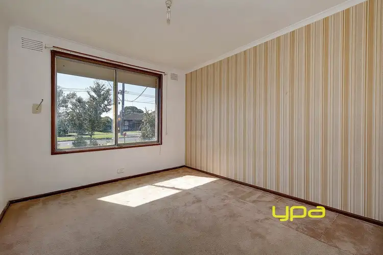 Fourth view of Homely house listing, 261 CARRICK DRIVE, Gladstone Park VIC 3043