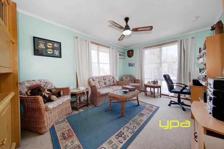Seventh view of Homely house listing, 6 Lorraine Crescent, Jacana VIC 3047