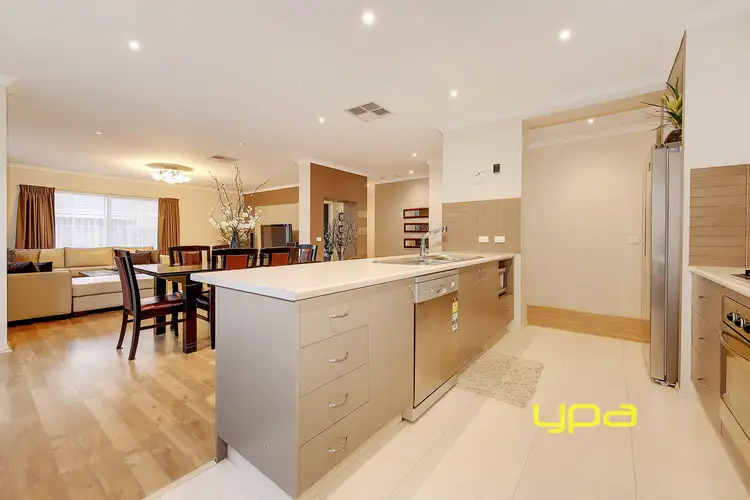 Sixth view of Homely house listing, 109 Mareeba Way, Craigieburn VIC 3064