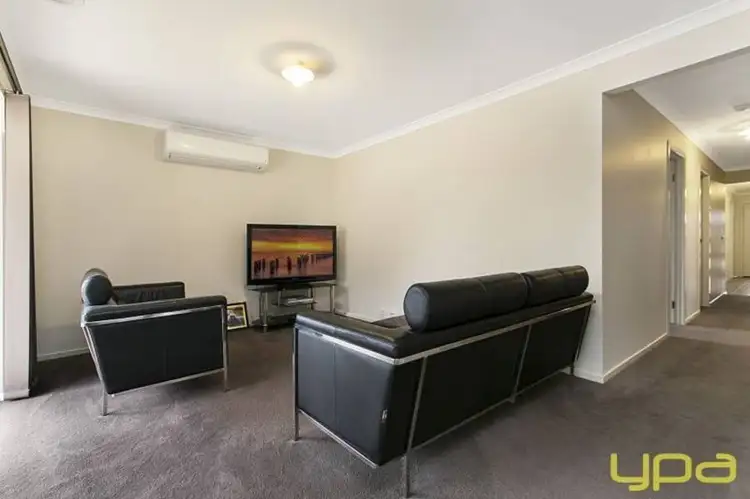 Second view of Homely house listing, 20 Langport Crescent, Sunbury VIC 3429