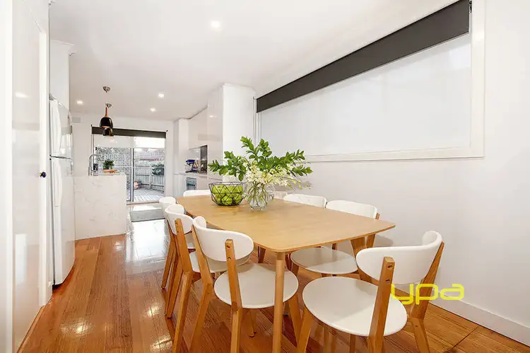 Fifth view of Homely house listing, 6 Avondale Court, Gladstone Park VIC 3043