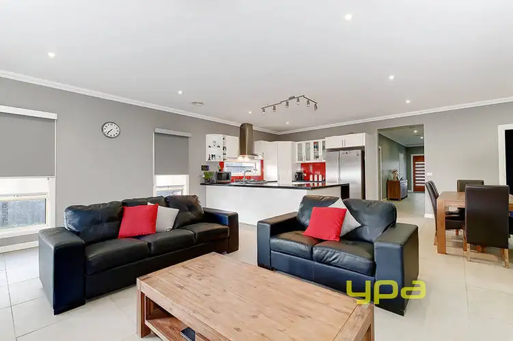 Second view of Homely house listing, 4 Spirited Circuit, Craigieburn VIC 3064