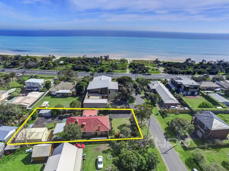 2 Leonard Street, Tootgarook VIC 3941