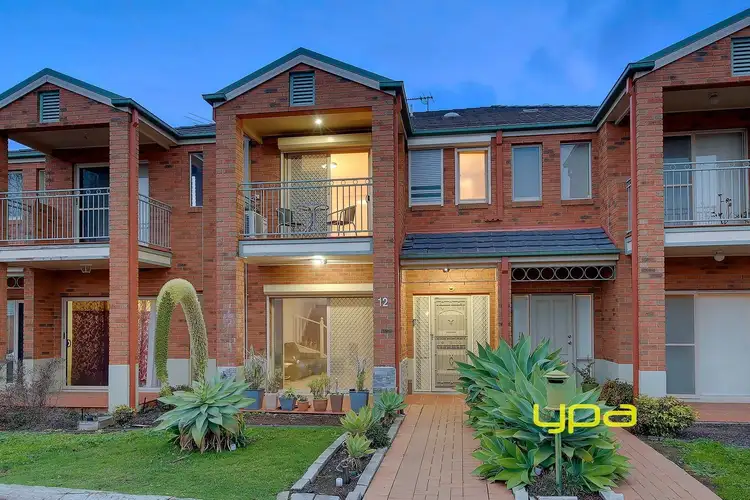 12 The Glades, Taylors Hill VIC 3037