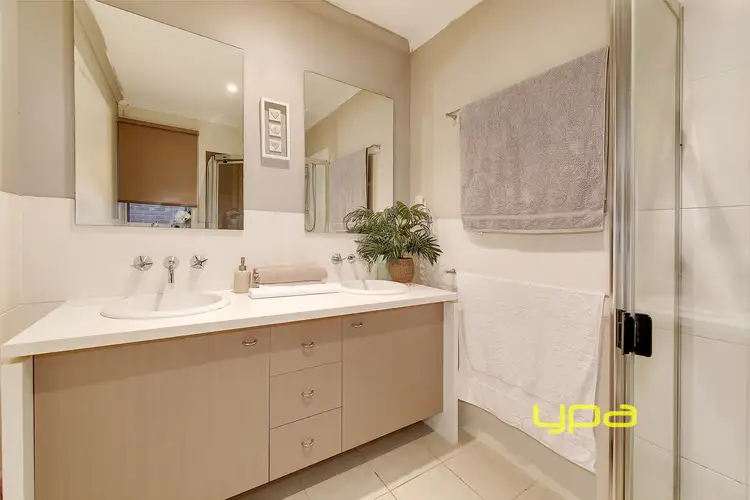 Seventh view of Homely house listing, 35 Callista Circuit, Taylors Hill VIC 3037