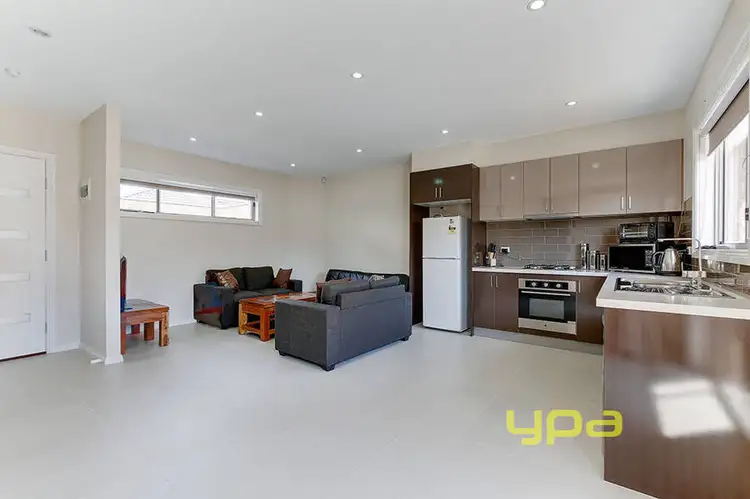 Fifth view of Homely townhouse listing, 2/23 WARANGA CRESCENT, Broadmeadows VIC 3047