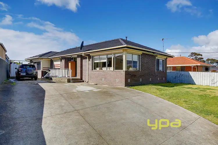 4 Yinnar Street, Dallas VIC 3047