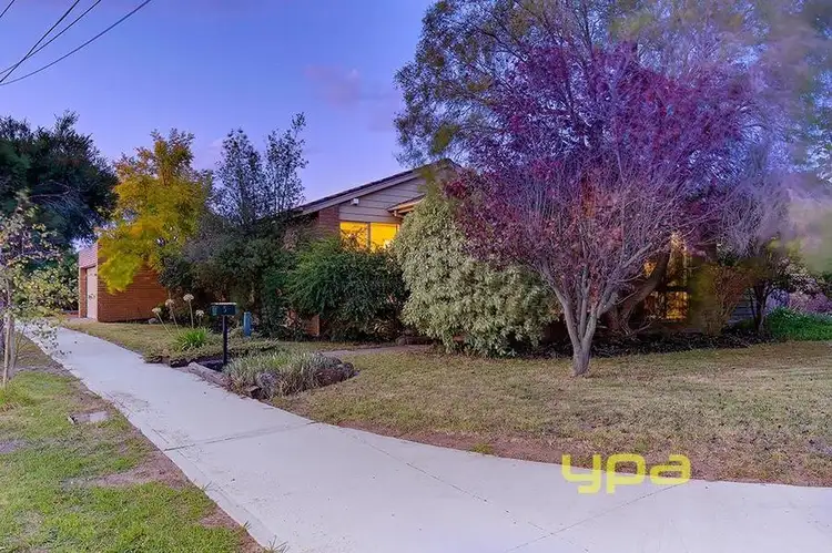 5 Leavesdon Avenue, Kealba VIC 3021