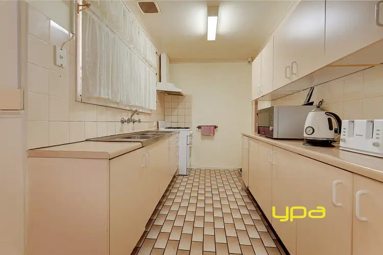 Fifth view of Homely house listing, 39 Taggerty Crescent, Meadow Heights VIC 3048