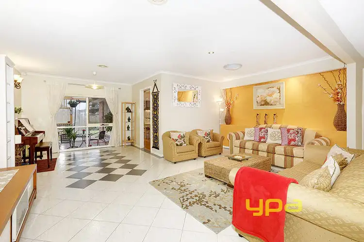 Sixth view of Homely house listing, 31 Rutherglen Way, Taylors Lakes VIC 3038