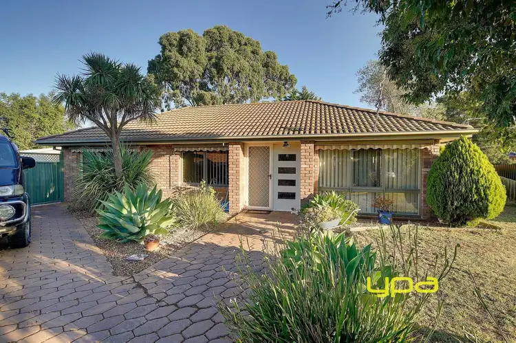 3 Yeovil Court, Craigieburn VIC 3064