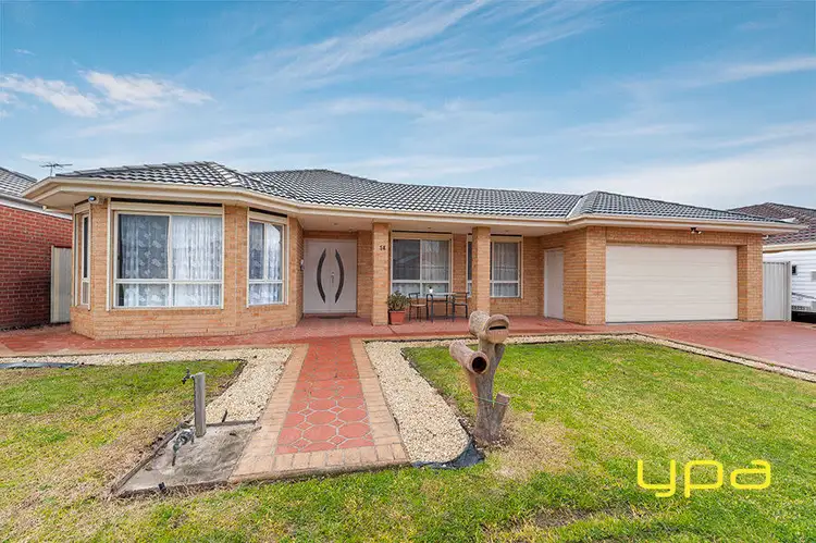 14 Pine Valley Rise, Craigieburn VIC 3064