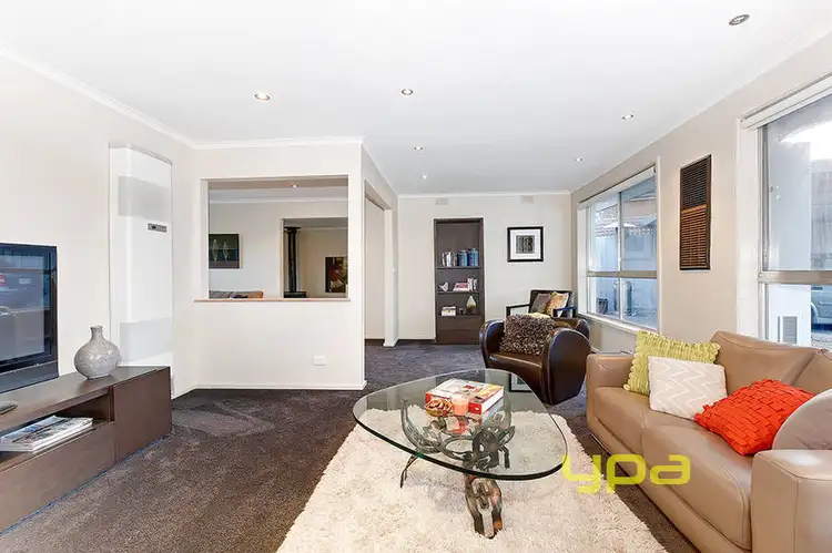 Second view of Homely house listing, 3 Roma Court, Tullamarine VIC 3043