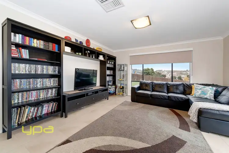 Fifth view of Homely house listing, 3 Longmire Court, Sunbury VIC 3429