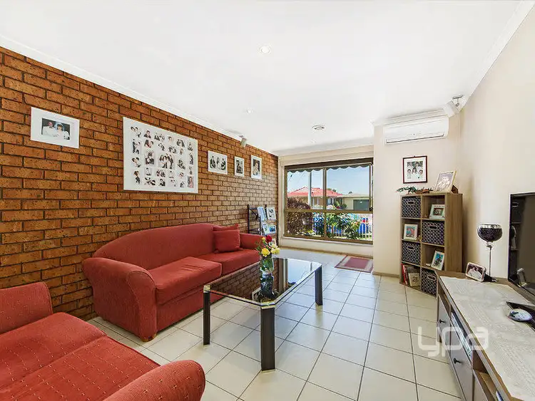 Second view of Homely unit listing, 1/7 Nadur Court, St Albans VIC 3021