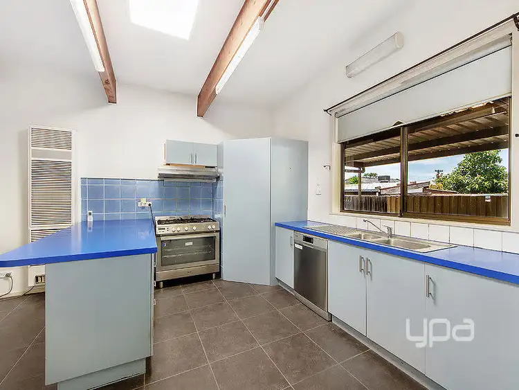 Fourth view of Homely house listing, 2 Grist Street, St Albans VIC 3021