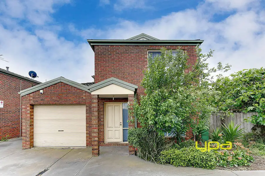 Main view of Homely townhouse listing, 1/83 Rokewood Crescent, Meadow Heights VIC 3048