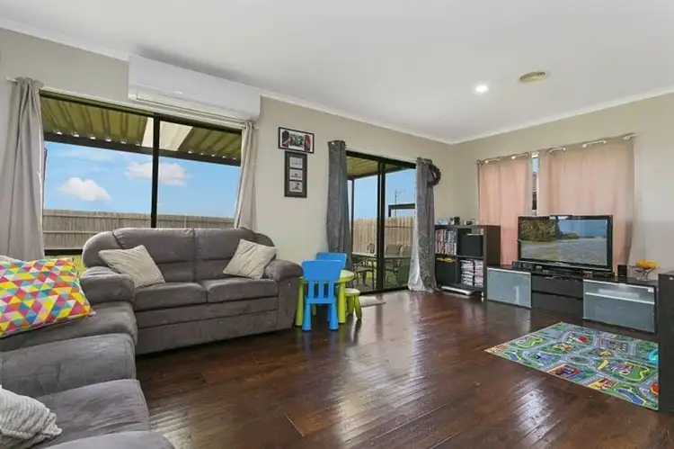 Second view of Homely house listing, 55 Murdoch Court, Sunbury VIC 3429