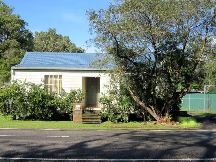 Fifth view of Homely house listing, 10 Wolseley Avenue, Tacoma NSW 2259