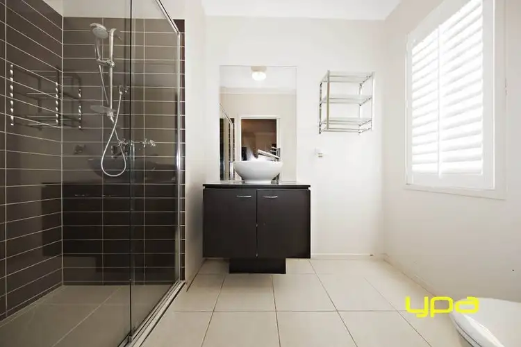 Seventh view of Homely house listing, 2 Naomi Street, Burnside Heights VIC 3023