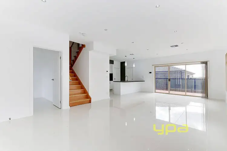 Second view of Homely house listing, 22 Plumbago Street, Craigieburn VIC 3064