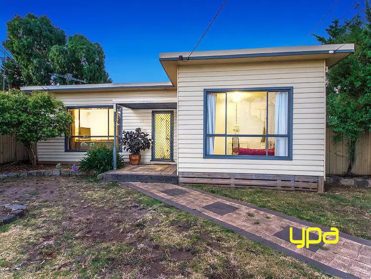 28 Andrew Road, St Albans VIC 3021