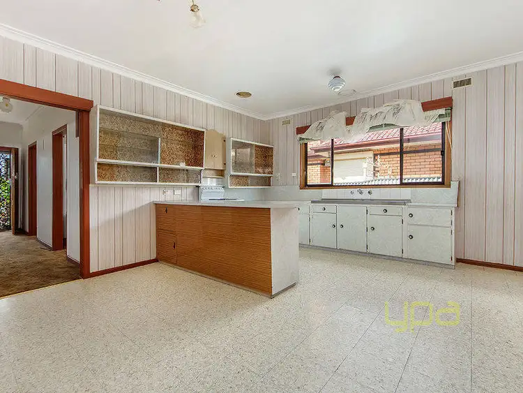 Fifth view of Homely house listing, 39 Erica Avenue, St Albans VIC 3021