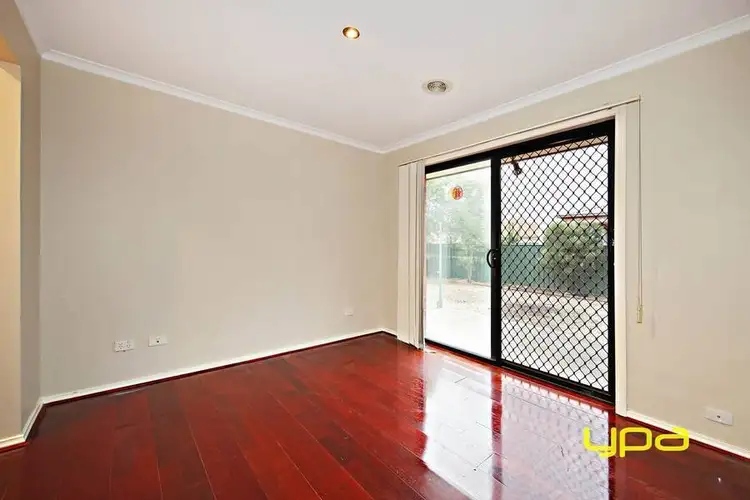 Fifth view of Homely house listing, 7 Woodbridge Place, Burnside VIC 3023