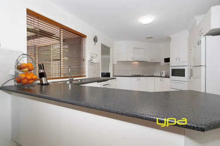Fourth view of Homely house listing, 24 Sunnybrook Court, Craigieburn VIC 3064