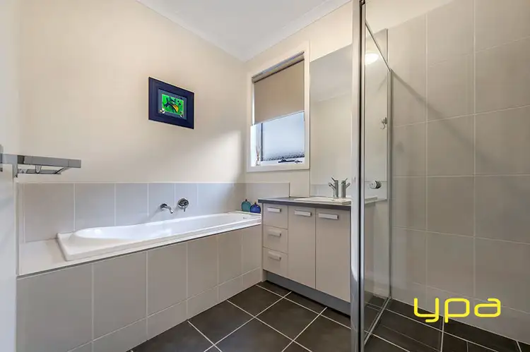 Seventh view of Homely house listing, 3 Coventry Lane, Craigieburn VIC 3064