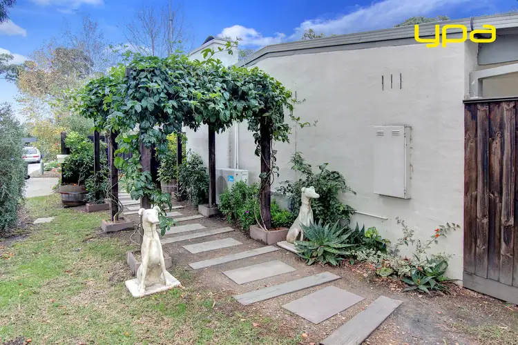 Second view of Homely house listing, 6 Kewan Court, Rosebud VIC 3939