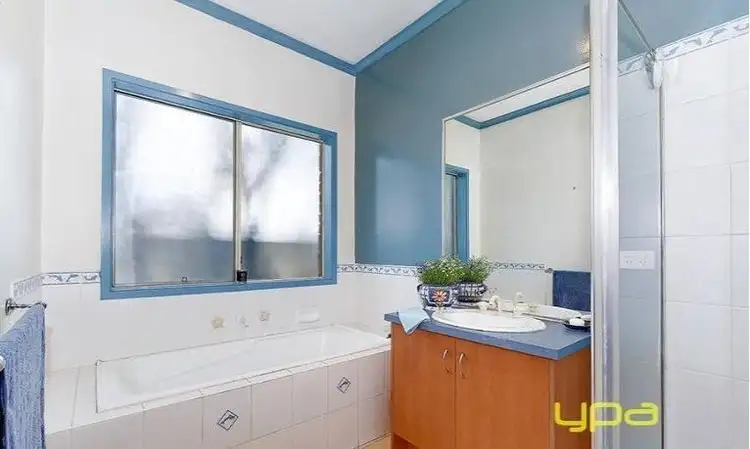 Fourth view of Homely house listing, 4 Larkwood Lane, Craigieburn VIC 3064