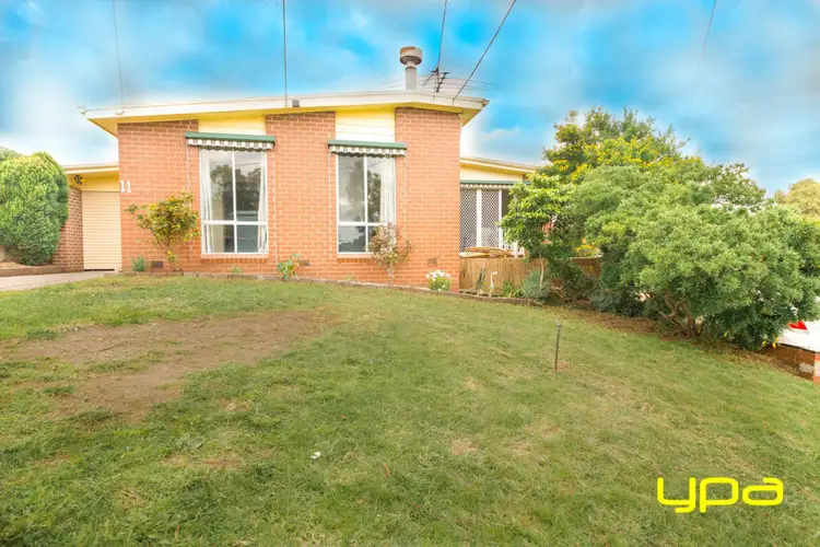 11 Fraser Court, Jacana VIC 3047