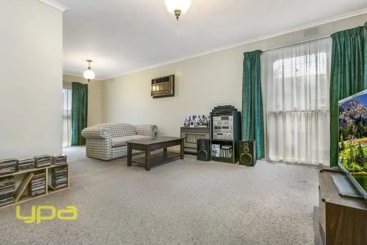 Fifth view of Homely house listing, 6 Landsborough Drive, Sunbury VIC 3429