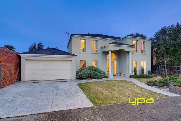 32 Grandview Crescent, Hillside VIC 3037