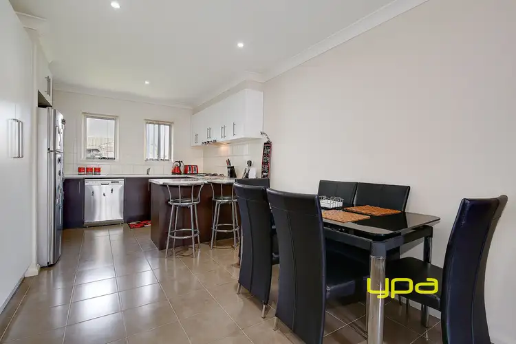 Fifth view of Homely unit listing, 1/16 Belsay Place, Craigieburn VIC 3064