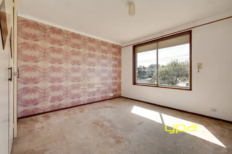 Fifth view of Homely house listing, 261 CARRICK DRIVE, Gladstone Park VIC 3043