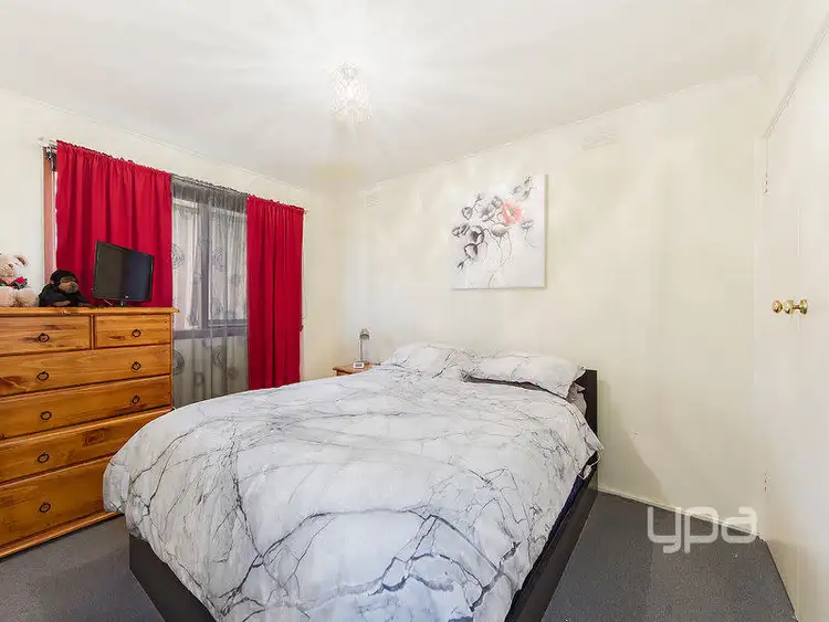 Sixth view of Homely house listing, 6 Charlbury Grove, St Albans VIC 3021
