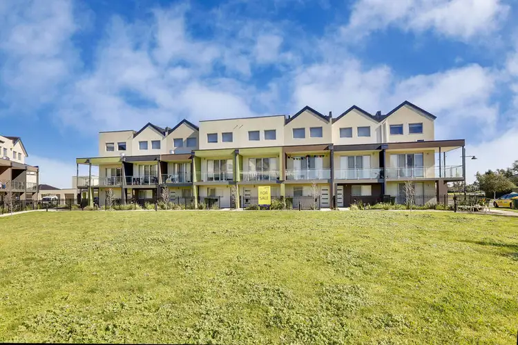 Second view of Homely house listing, 35/60 Cradle Mountain Drive, Craigieburn VIC 3064