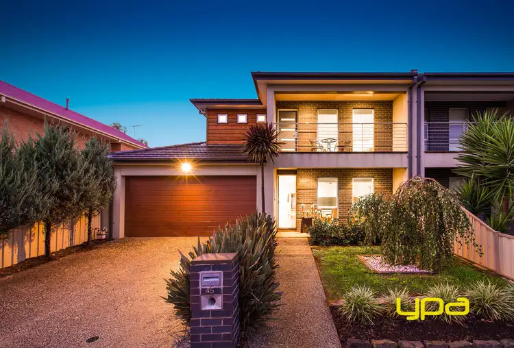 45 Bloomsbury Drive, Taylors Hill VIC 3037
