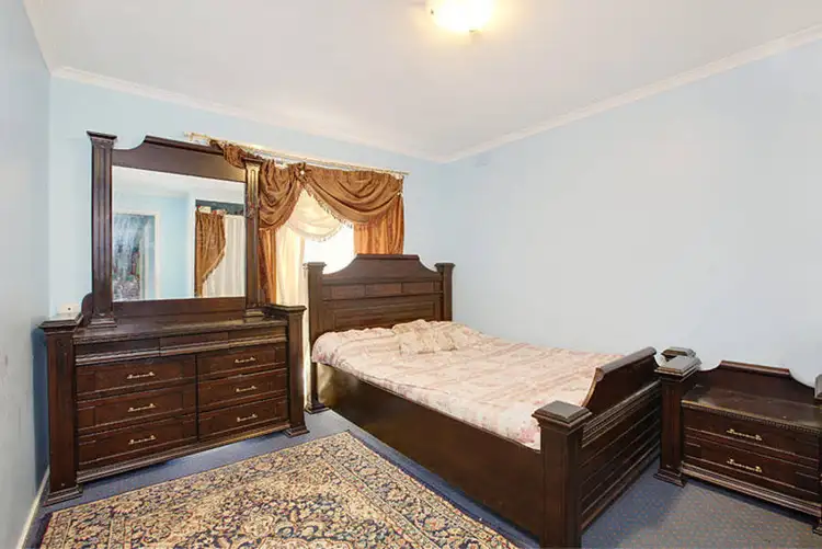Seventh view of Homely house listing, 8 Denver Court, Meadow Heights VIC 3048