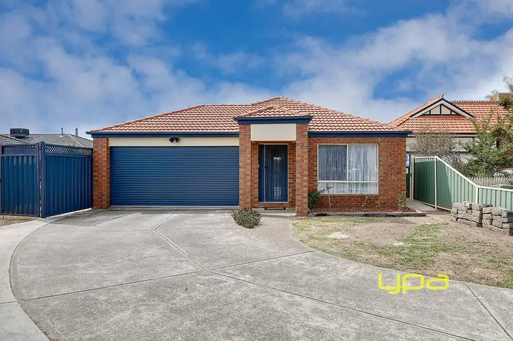 32 Pecos Place, Roxburgh Park VIC 3064