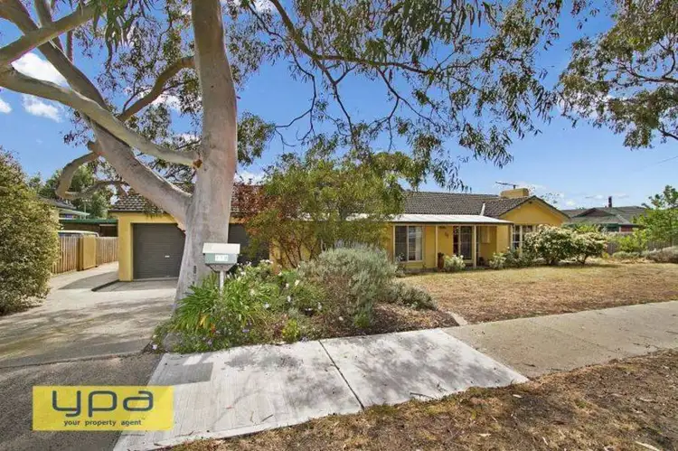 118 McKell Avenue, Sunbury VIC 3429