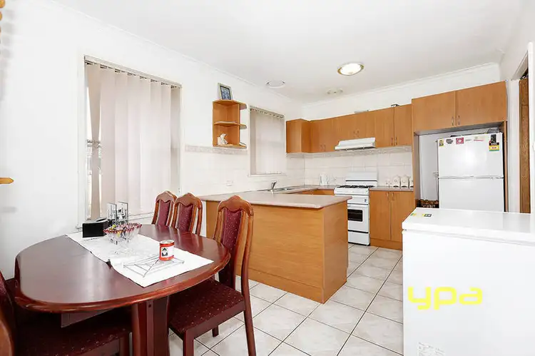 Fourth view of Homely house listing, 6 Leigh Court, Dallas VIC 3047