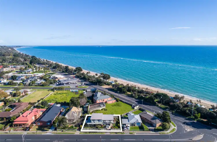 2 McCulloch Street, Dromana VIC 3936