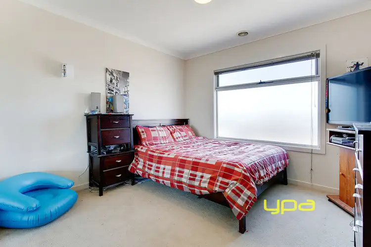 Sixth view of Homely house listing, 5 Kirkstead Grove, Craigieburn VIC 3064