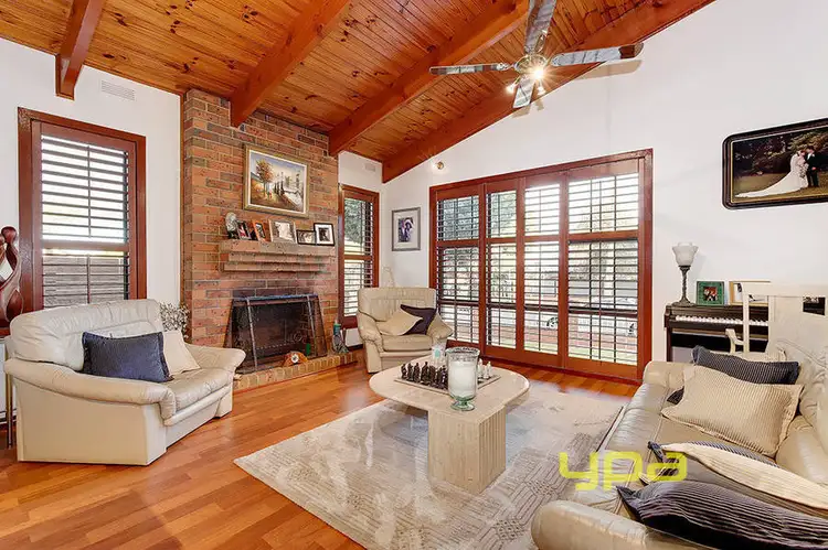 Fifth view of Homely house listing, 2 Gainford Court, Greenvale VIC 3059
