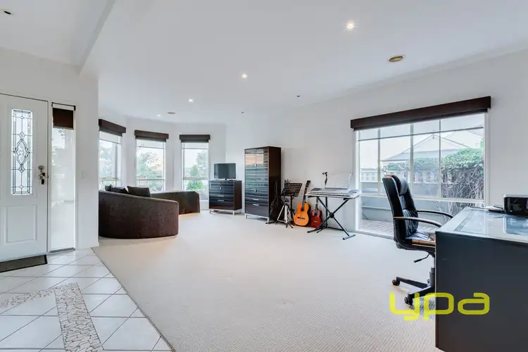 Sixth view of Homely house listing, 4 Meadow Bank Court, Craigieburn VIC 3064