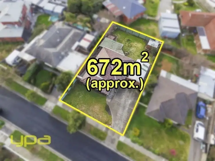 Second view of Homely house listing, 6 Landsborough Drive, Sunbury VIC 3429